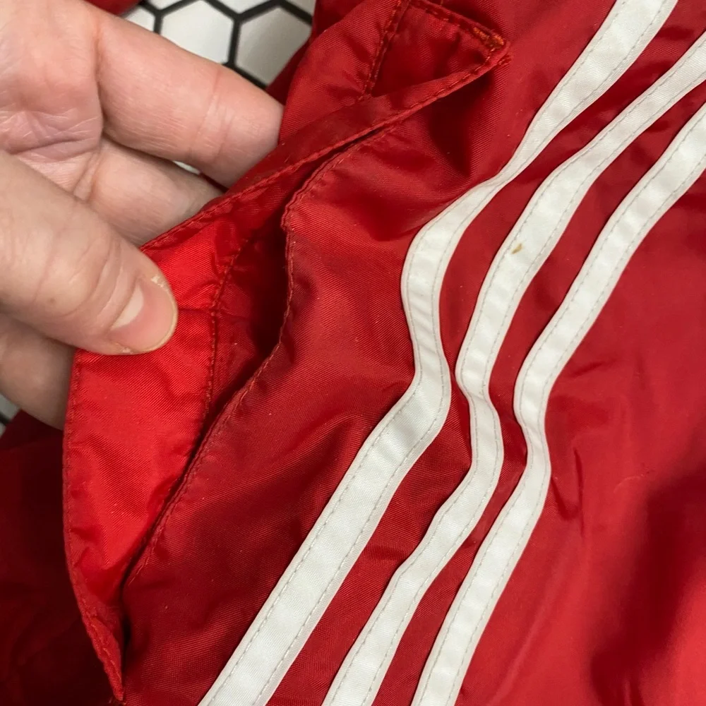 Adidas jacket size medium